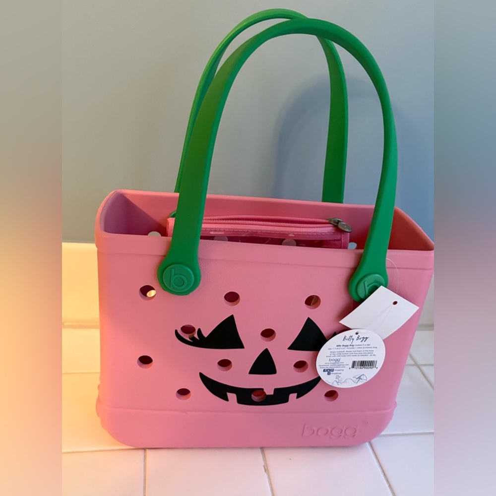 BOGG BAG Pink Tote with Green Handles - Halloween Jack-O'-Lantern Cutout - Picture 1 of 7